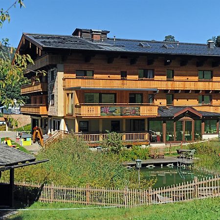Ski In Ski Out Hotel Unterellmau 잘바흐 힌터글렘 외부 사진