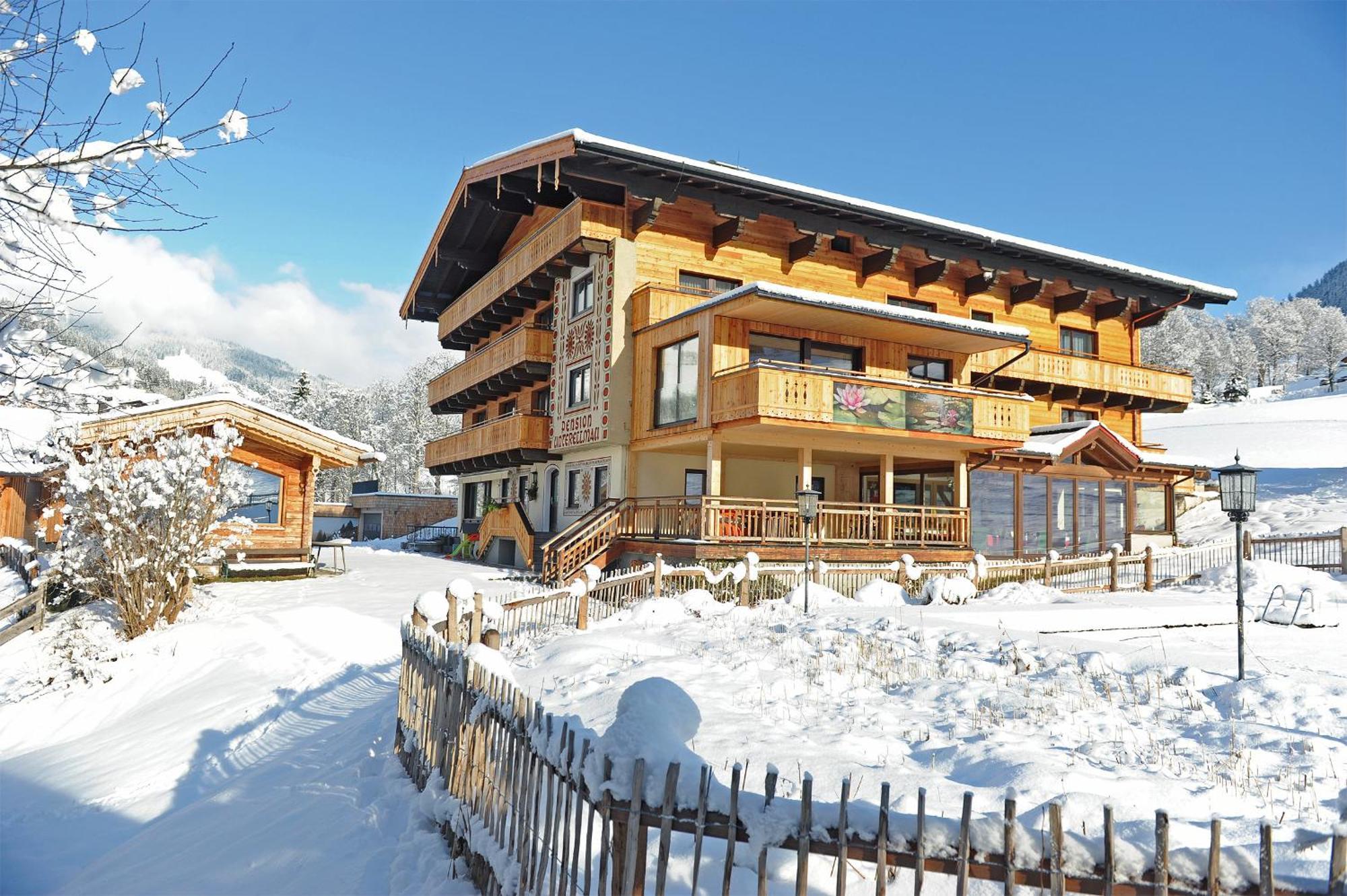 Ski In Ski Out Hotel Unterellmau 잘바흐 힌터글렘 외부 사진