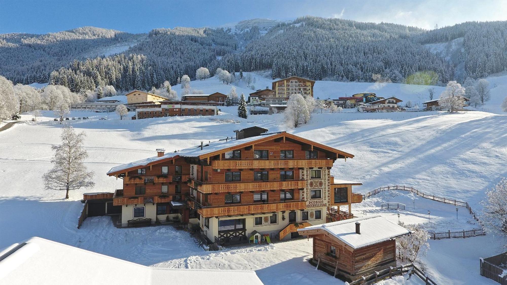 Ski In Ski Out Hotel Unterellmau 잘바흐 힌터글렘 외부 사진