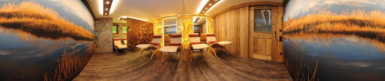 Ski In Ski Out Hotel Unterellmau 잘바흐 힌터글렘 외부 사진