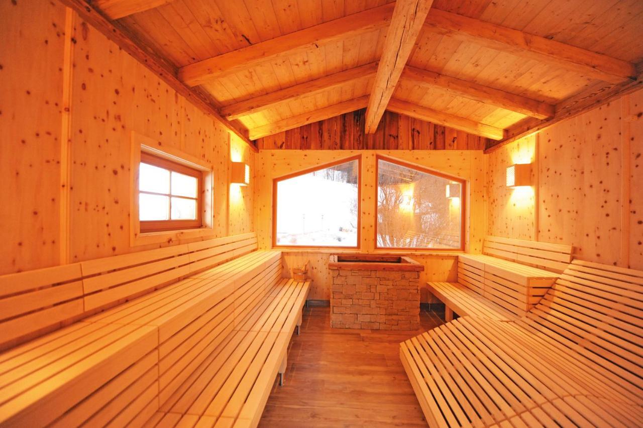 Ski In Ski Out Hotel Unterellmau 잘바흐 힌터글렘 외부 사진